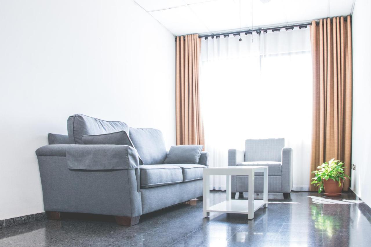 Maria Jose Suites San Salvador Buitenkant foto
