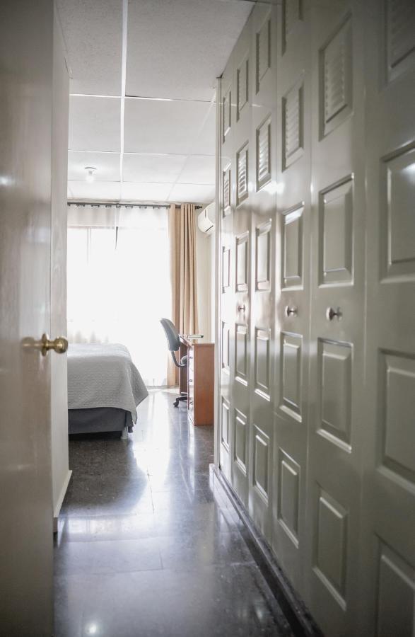 Maria Jose Suites San Salvador Buitenkant foto